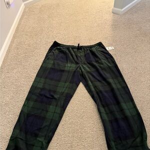 Club Room Green and Black Checkered Fleece Pants